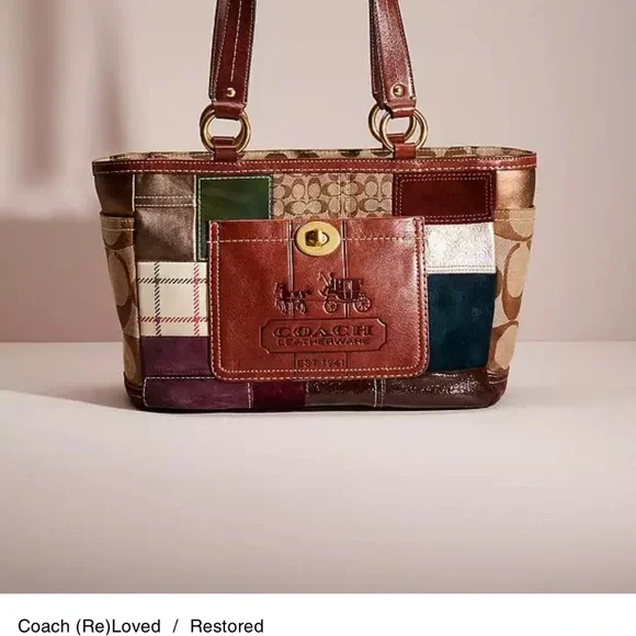 Vintage Coach Holiday Patchwork Purse - Picture 2 of 9